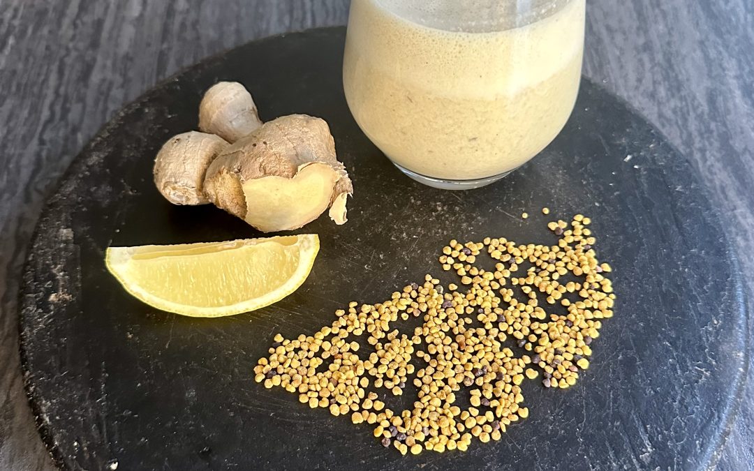 Honey, Lemon, Ginger & Bee Pollen Smoothie